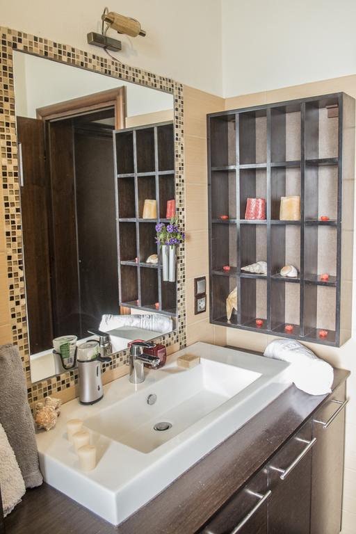 Гостевой дом House Veggera - Private Swimming Pool Pombia Экстерьер фото