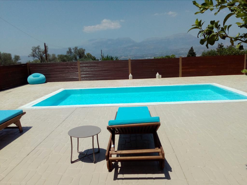 Гостевой дом House Veggera - Private Swimming Pool Pombia Экстерьер фото