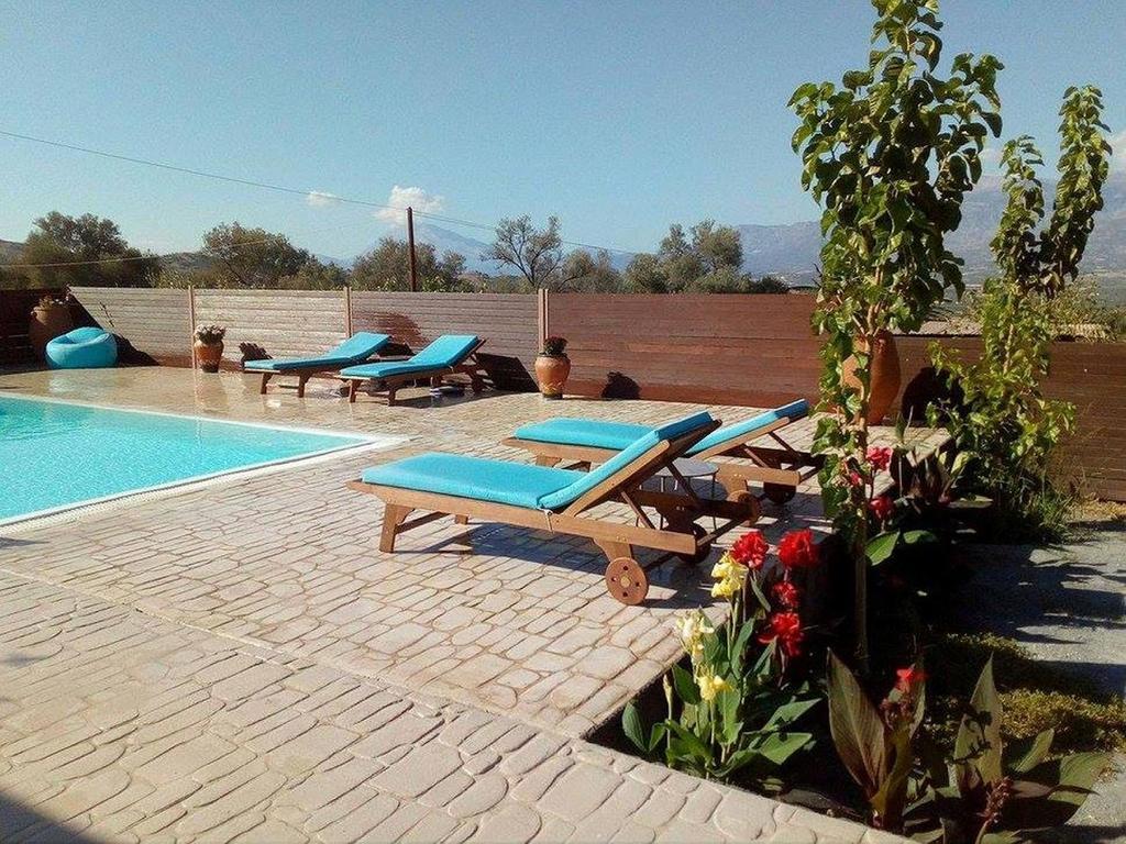 Гостевой дом House Veggera - Private Swimming Pool Pombia Экстерьер фото